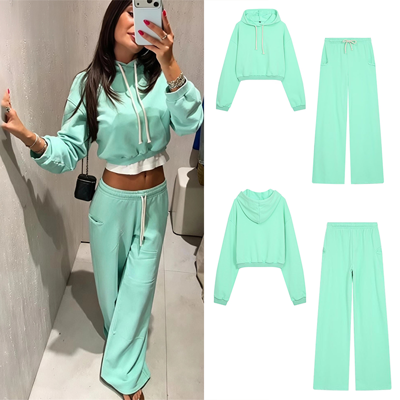 Street Fashion Women - ชุดเสื้อสเวตเตอร์ครอปเรืองแสงสำหรับผู้หญิง Guobioziy คอลเลกชันฤดูใบไม้ผลิ-ฤดูใบไม้ร่วง 2026 แฟชั่นลำลองสไตล์ยุโรปสำหรับใช้ในชีวิตประจำวัน ทรงเข้ารูปพร้อมพู่ตกแต่งสไตล์สตรีท