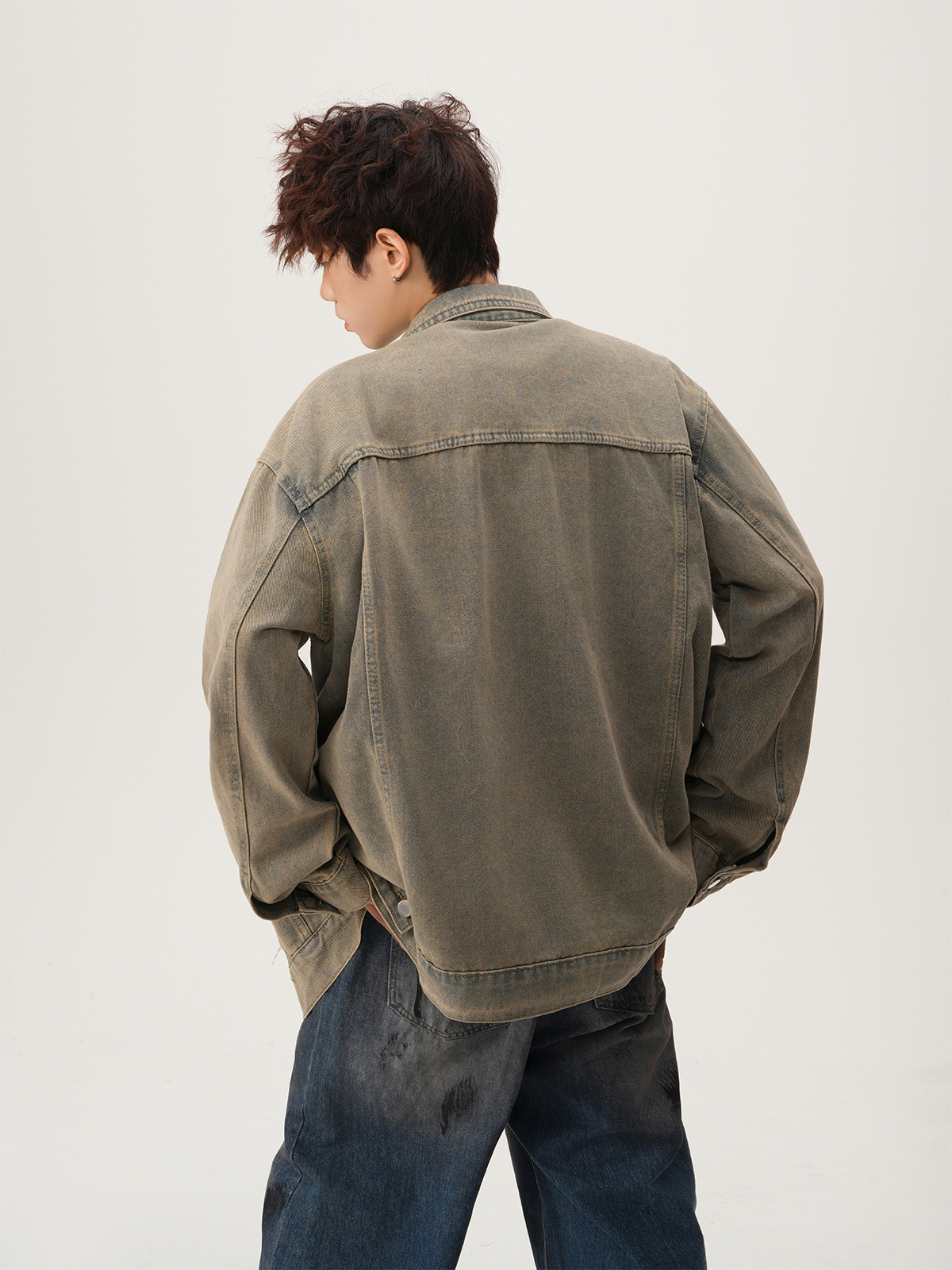 แจ็คเก็ตยีนส์ขาดสไตล์อเมริกัน  - Street Fashion American บทวิจารณ์และราคา