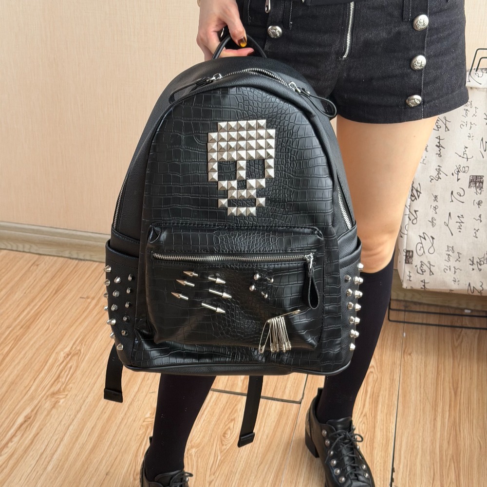 กระเป๋าเป้สะพายหลังลายหนังจระเ - Street Fashion Women บทวิจารณ์และราคา