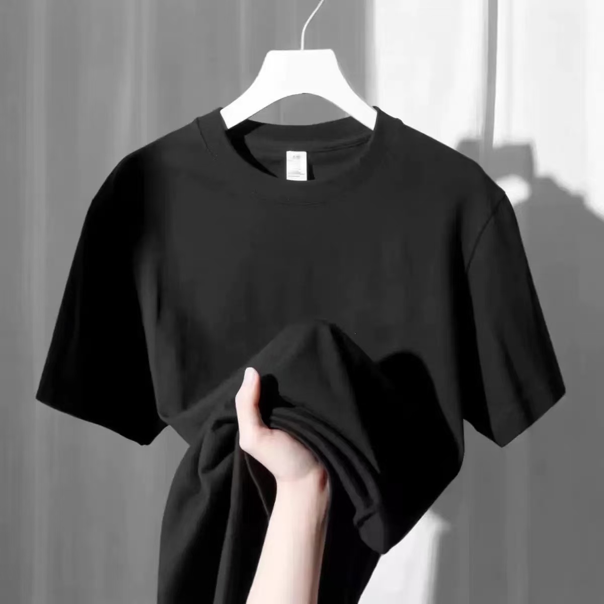 เสื้อยืดลายกราฟิกซุ้มเมืองนิวย - Street Style New York Fashion บทวิจารณ์และราคา